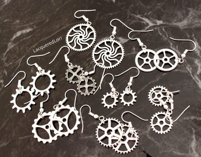 There are 8 designs to choose from these handmade silver plated steampunk earrings. Only $2.94 a pair.