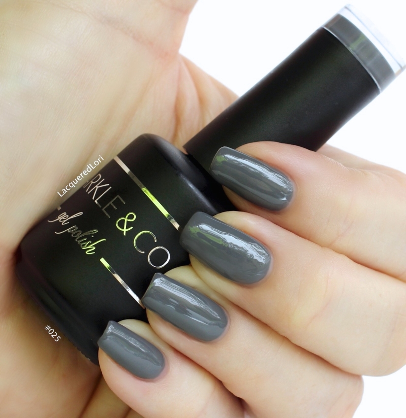 #025 Dark Grey is a great neutral creme, a glossy gel polish by Sparkle & Co. A great basic for your gel polish collection.